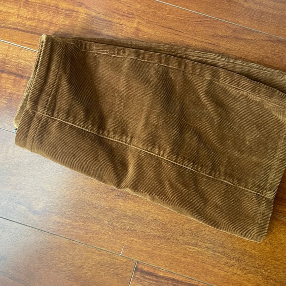 Brown Corduroy mini skirt - Picture 3 of 3